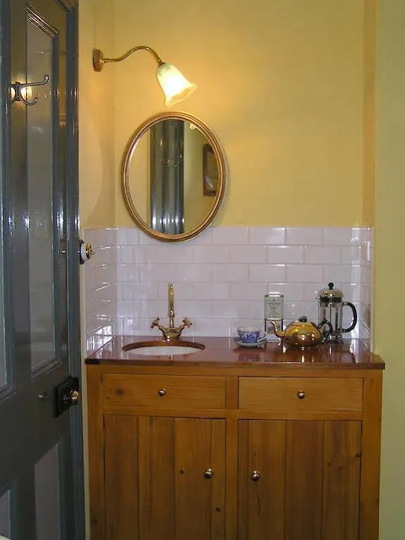Bendalls Bed And Breakfast Hobart 3*,